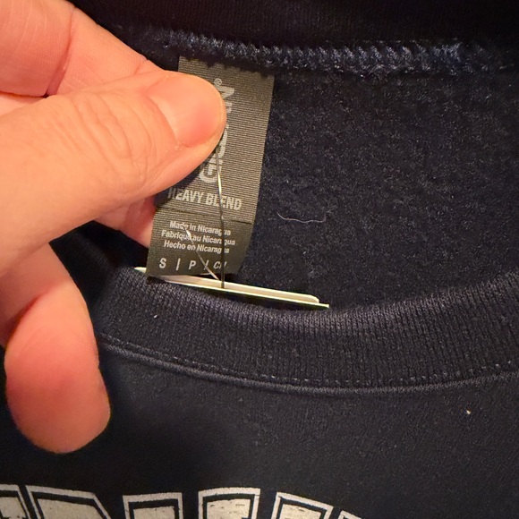 Midwest Crew Neck NWT woman’s size Small - Picture 3 of 4